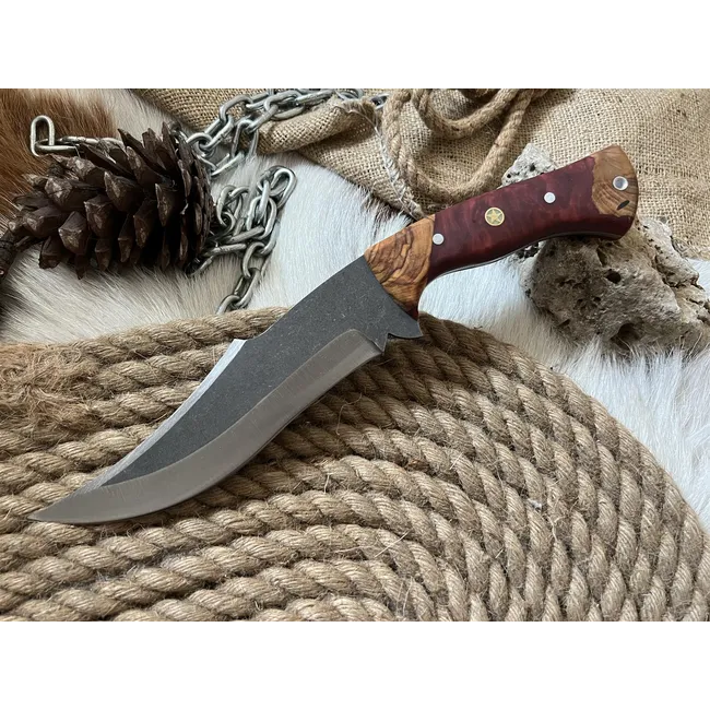N695 Avcı Kamp Bıçağı Kambur (Epoksi)